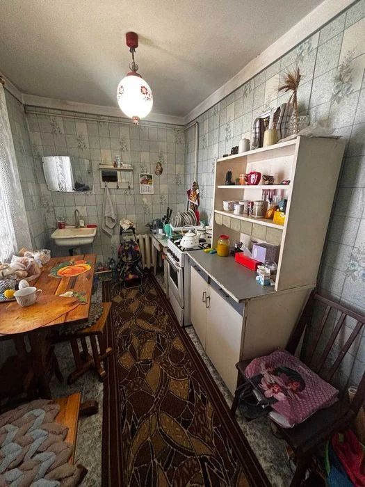 Просторный двухэтажный дом в Хаджибейском районе, ул.