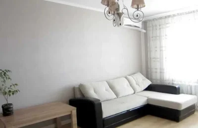 I will sell a 3-room apartment with renovations of the Karavaeva dacha, Yablonskaya 6 pro