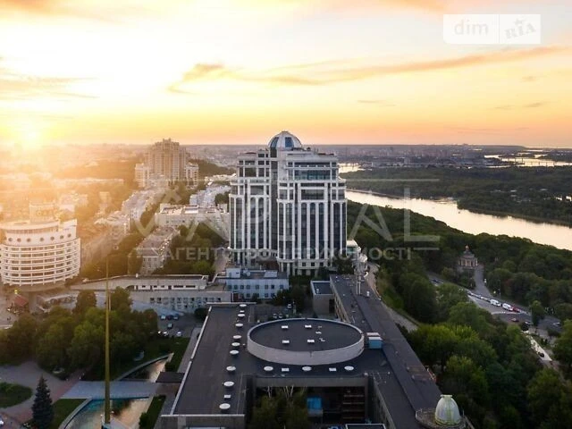 Sale of 3-room apartment 209 sq. m on 11B Ivan Mazepy Street • ID 3