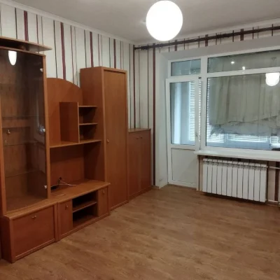 Продам 1 ком.кв.ХТЗ.Ул.Библика 35.