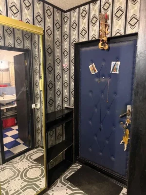 For sale a special 3-room apartment with a creative history • Sal