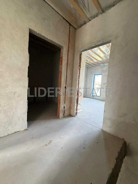Продаж таунхауса в Ужгороді: 4 кімнати, 124.5 м², 2 сотки