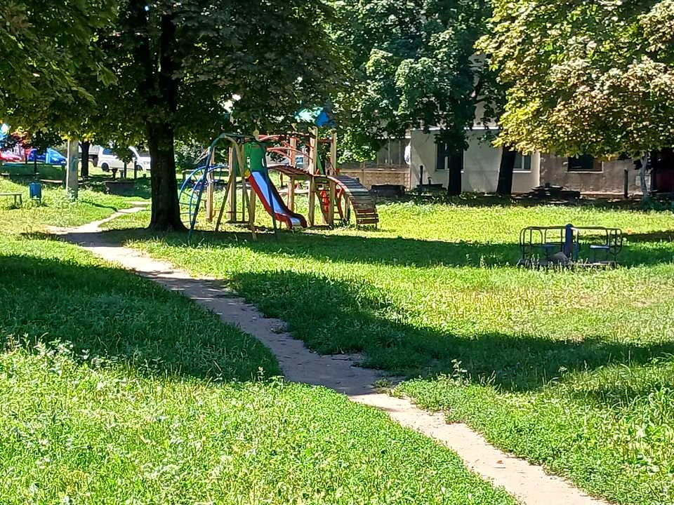 Apartment. Kharkiv, Traktorostudivnyky Ave.