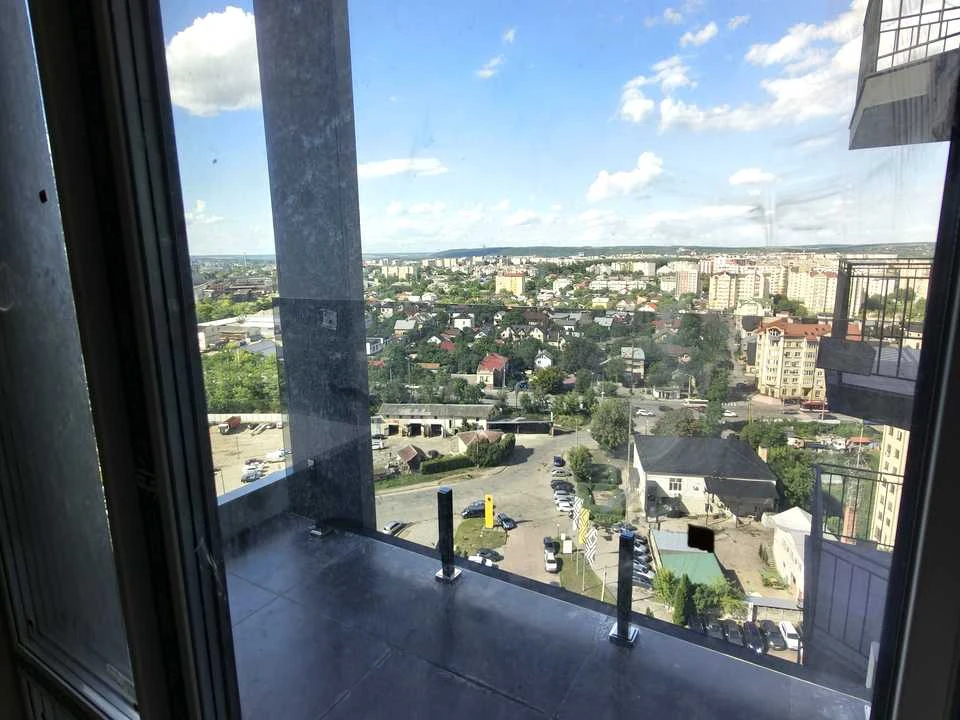 Квартира. Івано-Франківськ, Хриплинська вул., (Будинок 1)