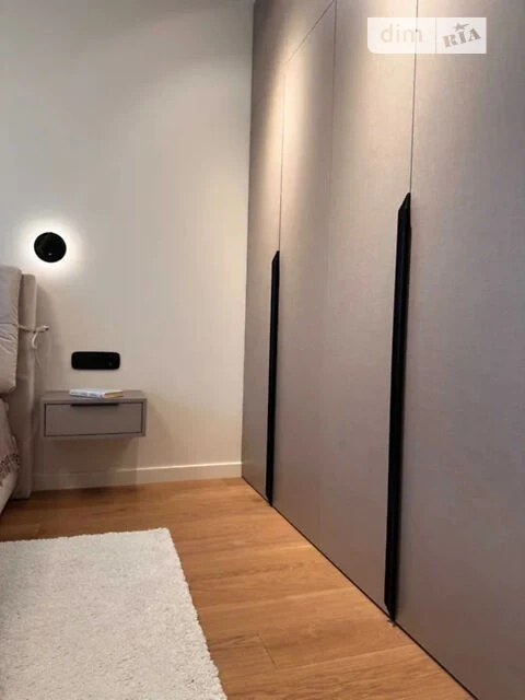 Sale of 3-room apartment 87 sq. m on Voskresenska Street 18A • ID 3