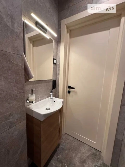 Sale of 3-room apartment 87 sq. m on Voskresenska Street 18A • ID 3
