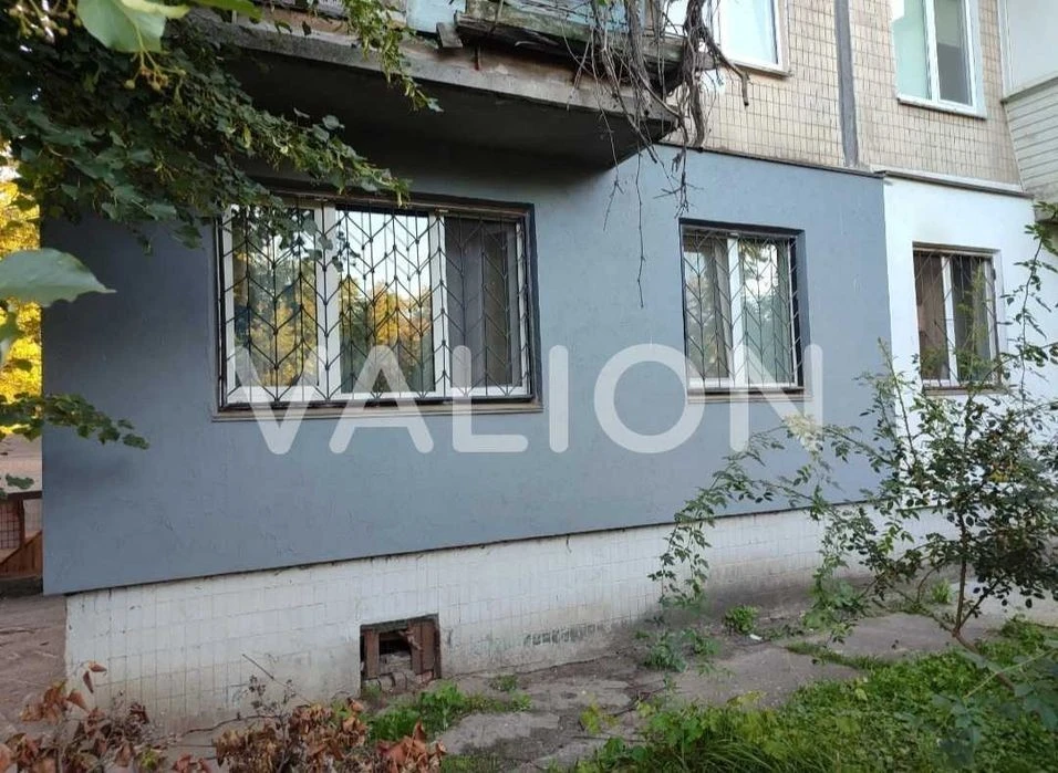 For sale 2-room apartment Solomyanskyi district Vaclav Ha boulevard