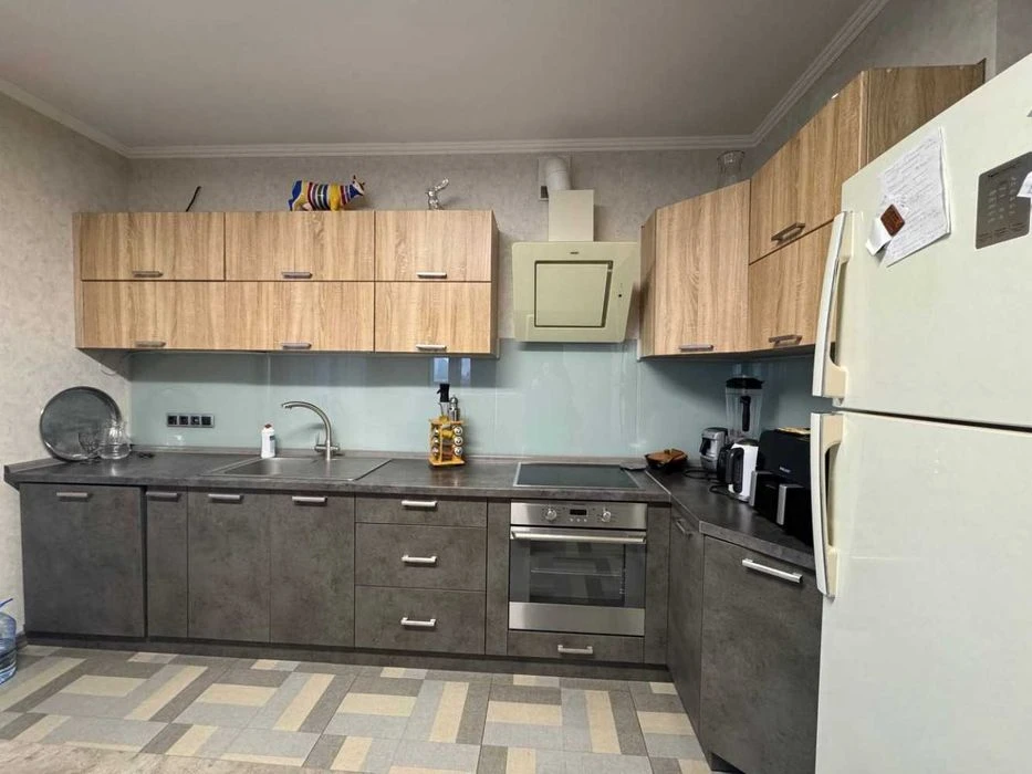 2-кімнатна квартира, 98 м² в новому будинку