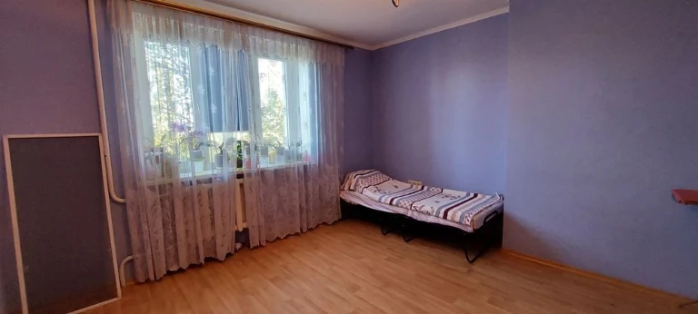 Rooms for sale in the commune from the owner.