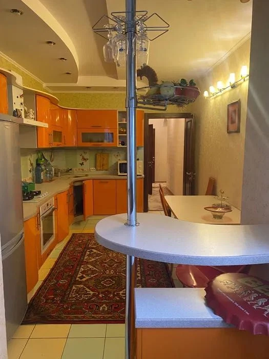 Продаж 3х кімнатної квартири