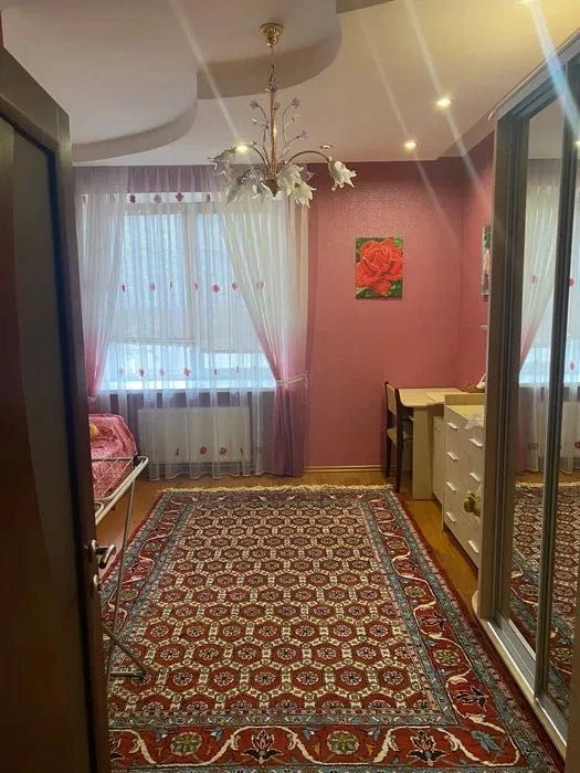 Продаж 3х кімнатної квартири