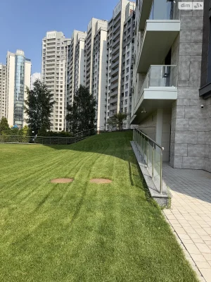 For Sale Apartment Center