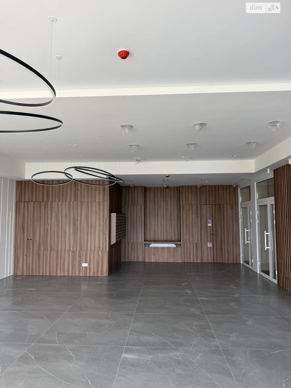 For Sale Apartment Center