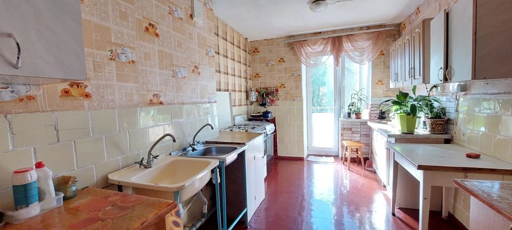 Rooms for sale in the commune from the owner.