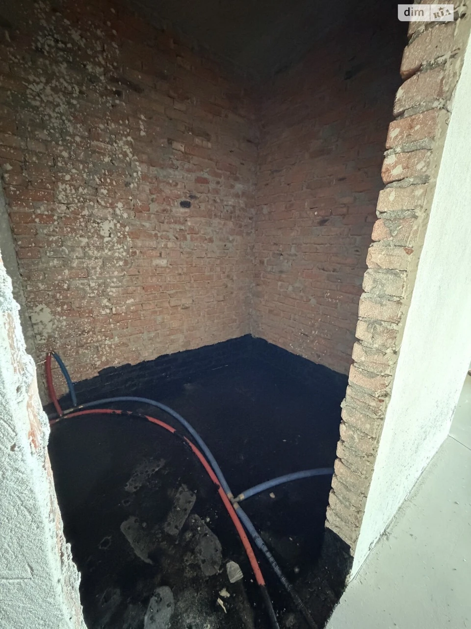 For Sale Apartment Center
