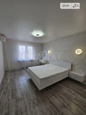 Продаж 2к квартири 75 кв. м на вул. Ревуцького • ID 34704037