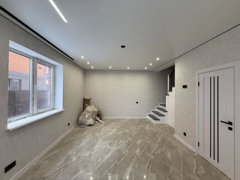Quadruple duplex with new renovation, Svitly Lane (Peremychka)