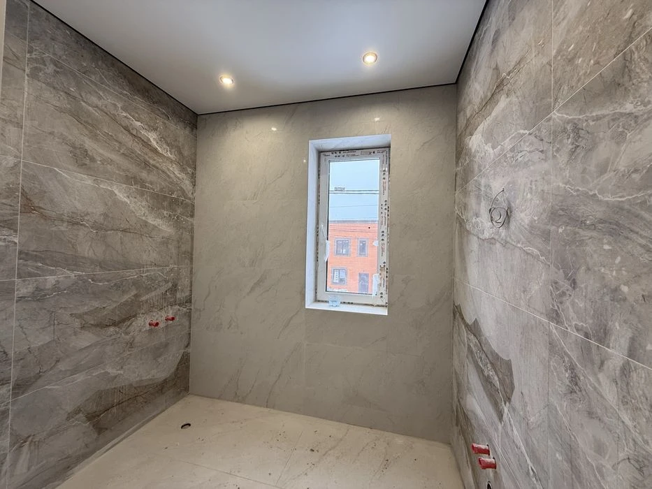 Quadruple duplex with new renovation, Svitly Lane (Peremychka)