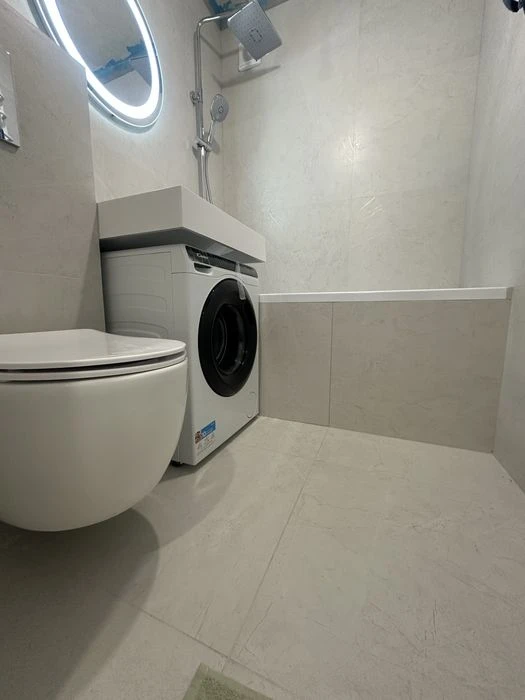 Продам 2кімнату центр