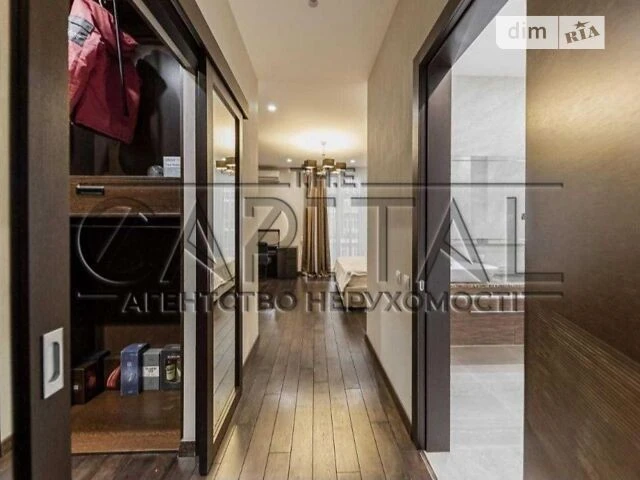 For sale 4-room apartment 165 sq. m. on Saperne Pole st. 12 • ID 34