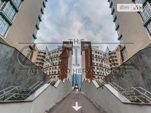 For sale 4-room apartment 165 sq. m. on Saperne Pole st. 12 • ID 34