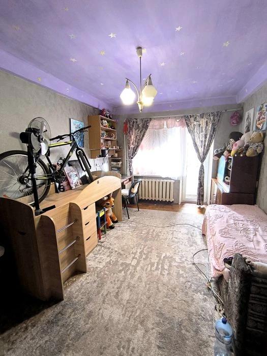 Продажа 2комн квартиры Космос +погреб
