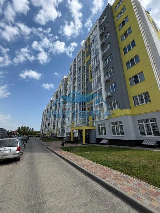 Продаж 1-кімнатної квартири в ЖК Пелюстковий