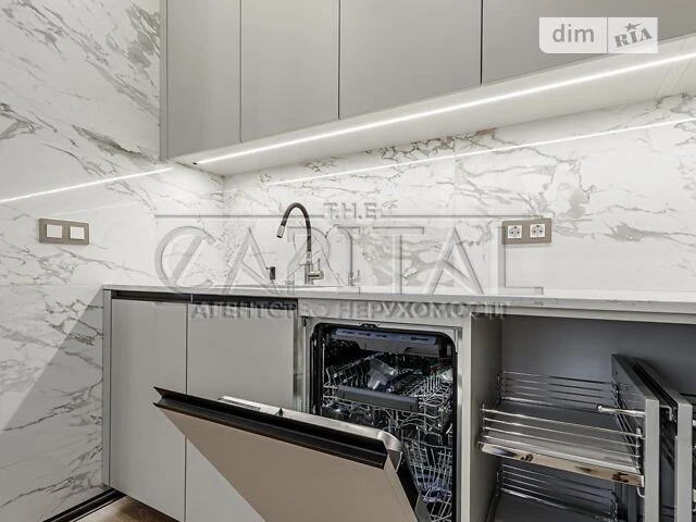Продажа 2к квартиры 93 кв. м на наб. Днепровская 18Б • ID 346