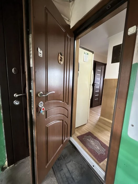 Центральна частина.В гарному стані продається квартира, вели