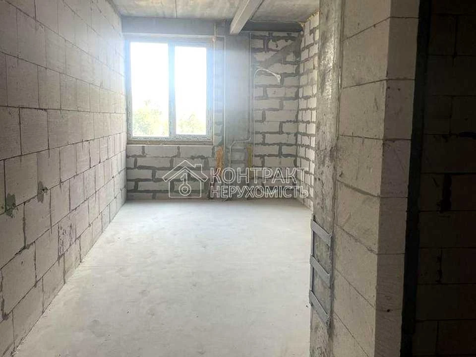 Apartment. Kharkiv, Universytetskaya St., (Building)