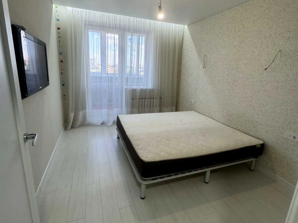 Apartment. Kharkiv, Rohatynska Levada Lane. (Ivanivskyi)