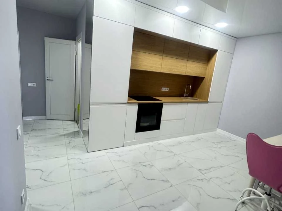 Apartment. Kharkiv, Rohatynska Levada Lane. (Ivanivskyi)