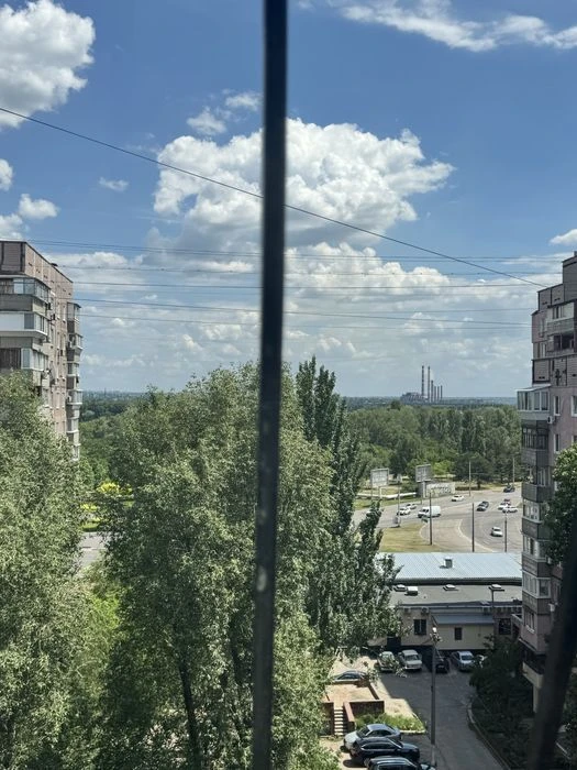 Продам 2к квартиру. Набережная победы 108. Победа 3
