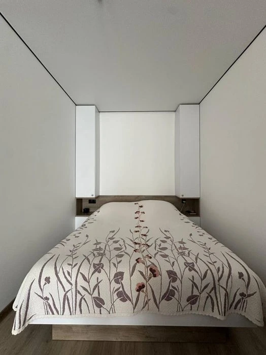 1 room apartment new building