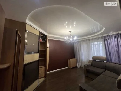 2-кімнатна квартира 50 м² з косметичним ремонтом на Виставка