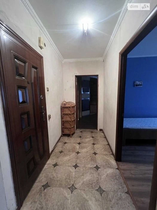 2-кімнатна квартира 50 м² з косметичним ремонтом на Виставка