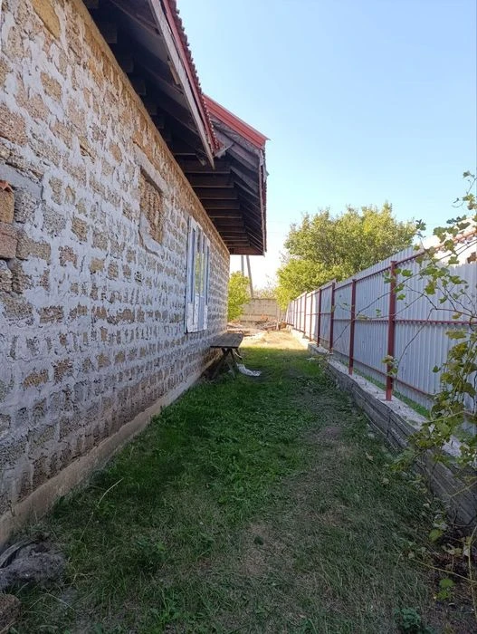 New construction beautiful house + garage Owner! Certificate