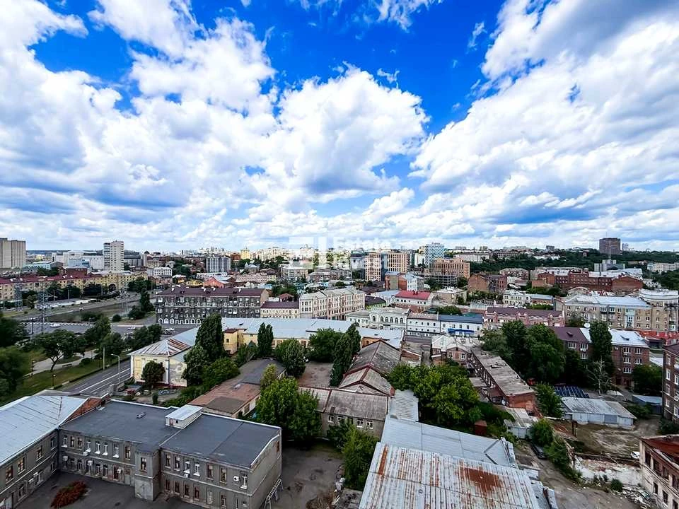 Apartment. Kharkiv, Yevhena Chykalenko Lane. (Karbysheva)