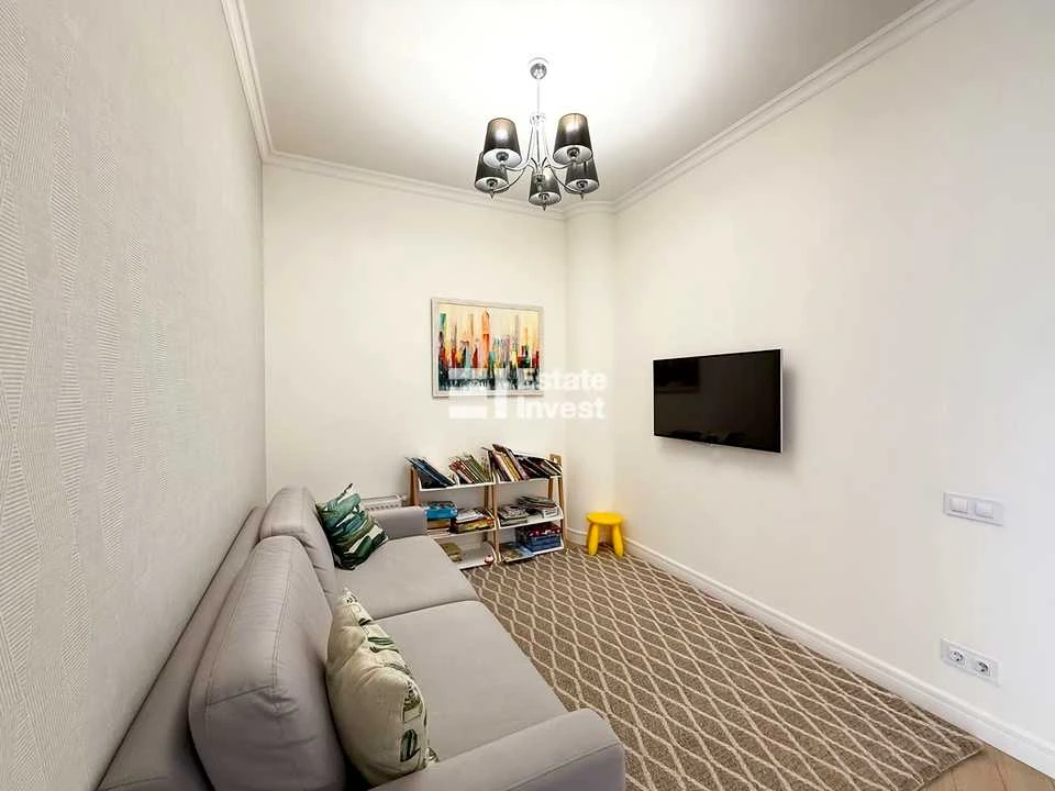 Apartment. Kharkiv, Yevhena Chykalenko Lane. (Karbysheva)