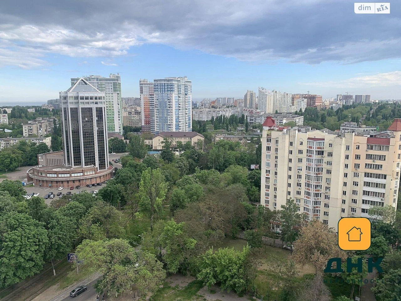 Продажа квартир Приморский.