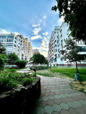 Квартира на Дунаева 256м