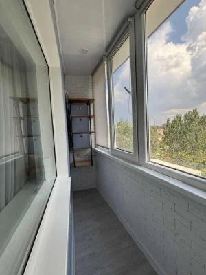 Продам 1 кімнатну квартиру Перемога 6 Победа пр. Героїв