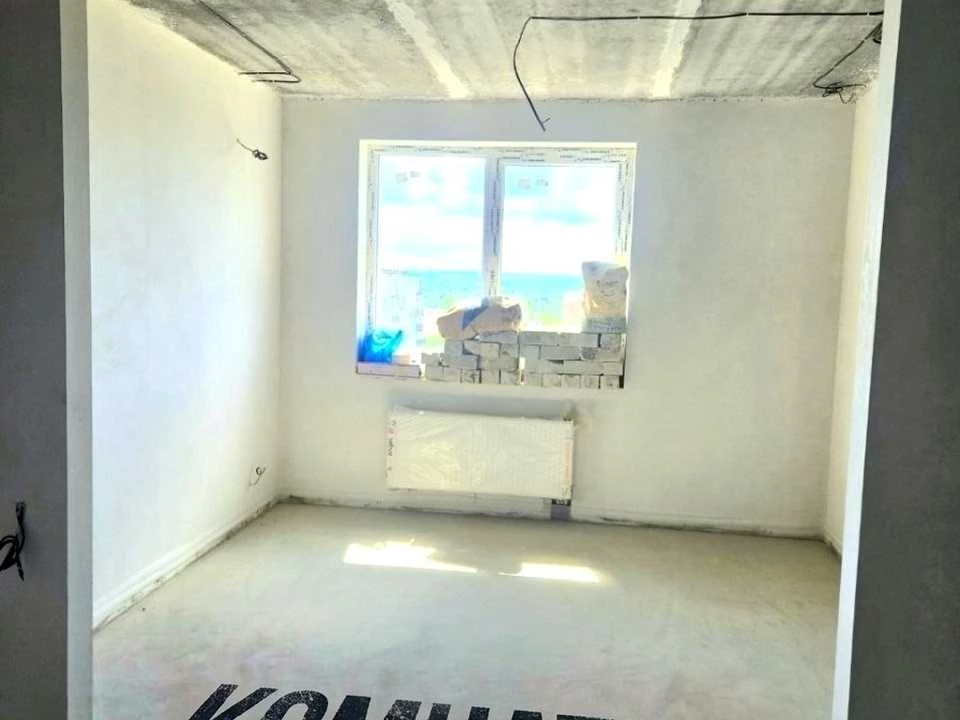 Apartment. Kharkiv, Poltava Shlyakh St., 184a k
