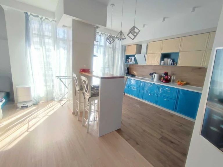 Продам 3-комнатную квартиру в ЖК Альтаир-1