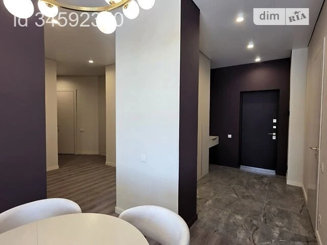 Sale of 2-room apartment 101.4 sq. m. on Andriy Verkhoglyada St. 14A