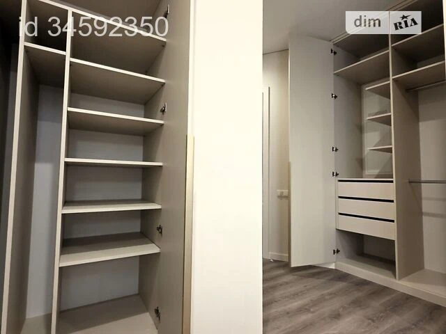 Sale of 2-room apartment 101.4 sq. m. on Andriy Verkhoglyada St. 14A
