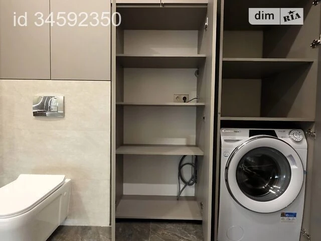Sale of 2-room apartment 101.4 sq. m. on Andriy Verkhoglyada St. 14A