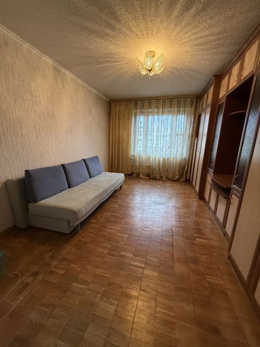 For sale a wonderful 2-room apartment Desnyanskyi district, Za st.
