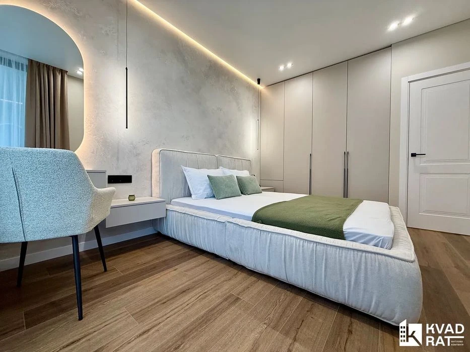 Stylish one and a half-story apartment with high-quality renovation in the Manhattan residential complex! 9 floors