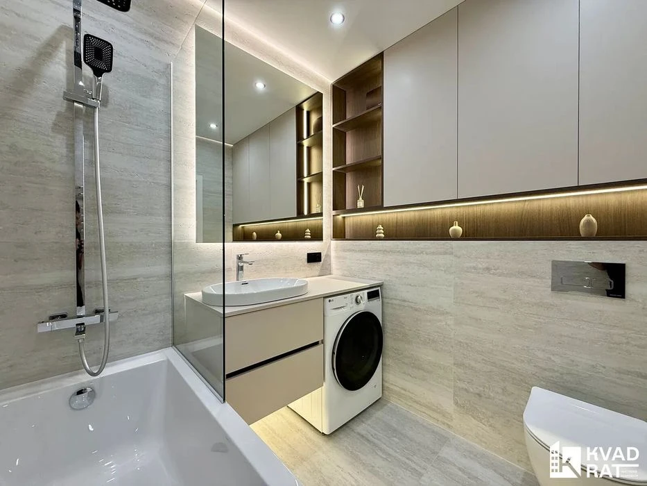 Stylish one and a half-story apartment with high-quality renovation in the Manhattan residential complex! 9 floors